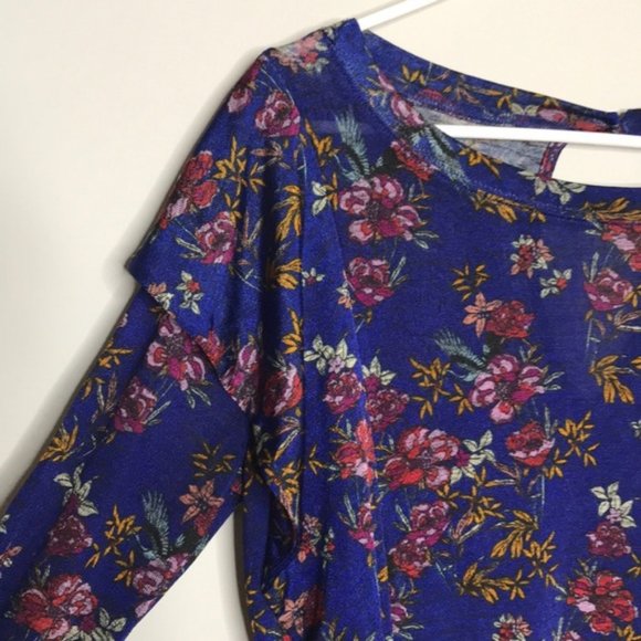 FREE PEOPLE Dock Street Top blue floral ruffle top size Small - Picture 7 of 8